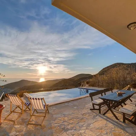 Jelena With Private Pool - Lapcici Villa Budva
